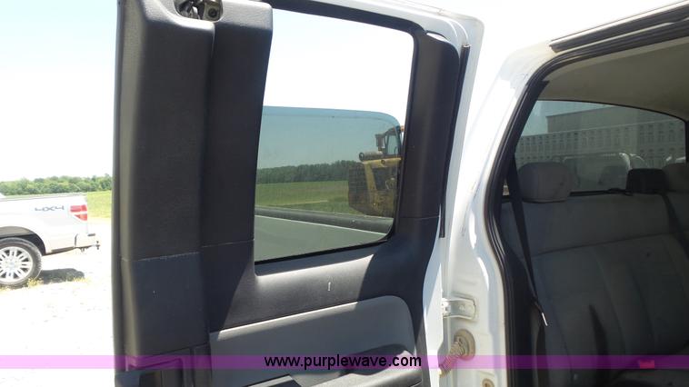 image for item K7747 2006 Ford F150 SuperCab pickup truck