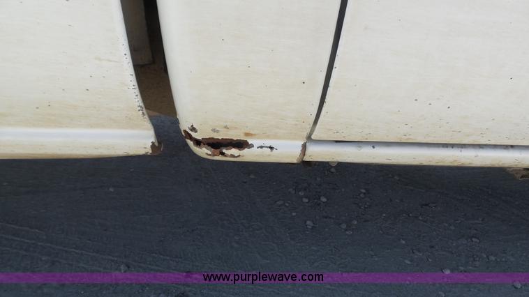 image for item K7748 2003 Chevrolet Silverado 2500 HD pickup truck