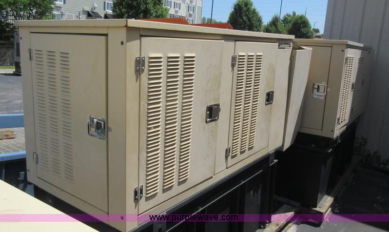 image for item K7896 (3) Generac 2000 Series generator