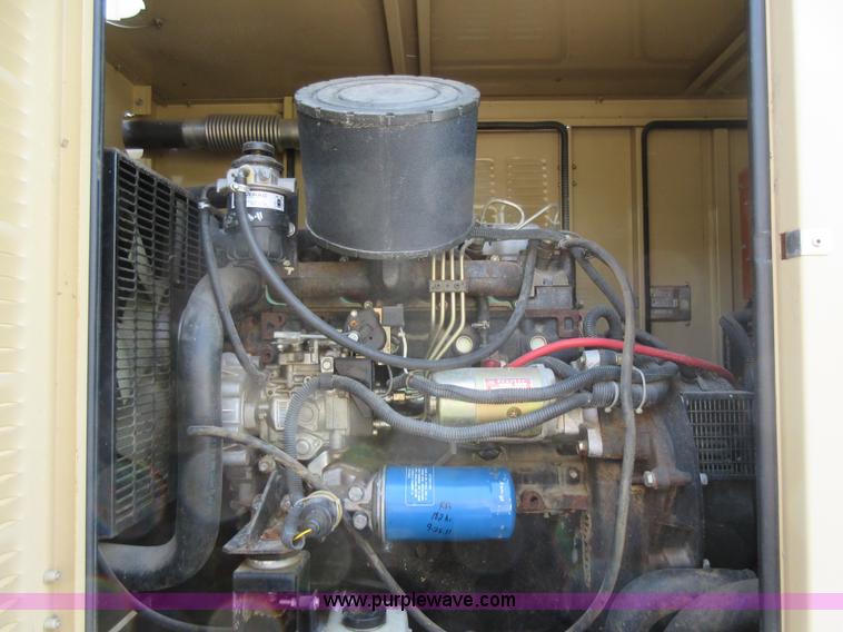 image for item K7896 (3) Generac 2000 Series generator