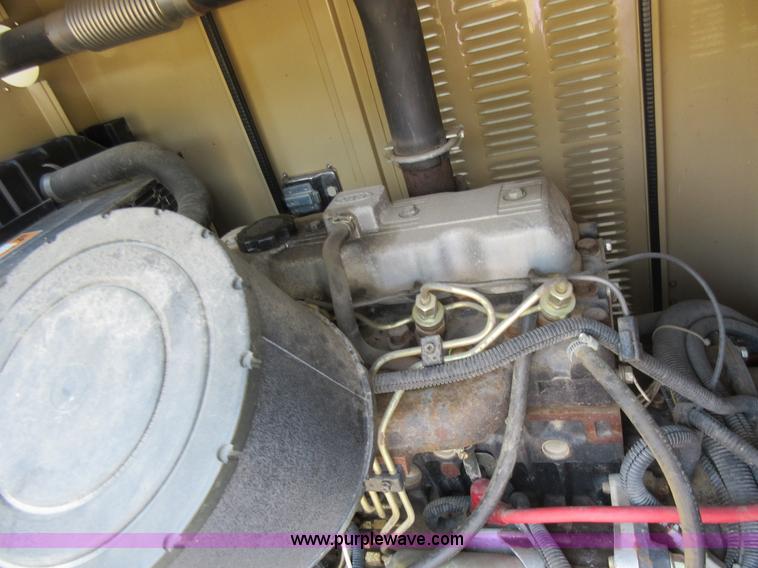 image for item K7896 (3) Generac 2000 Series generator