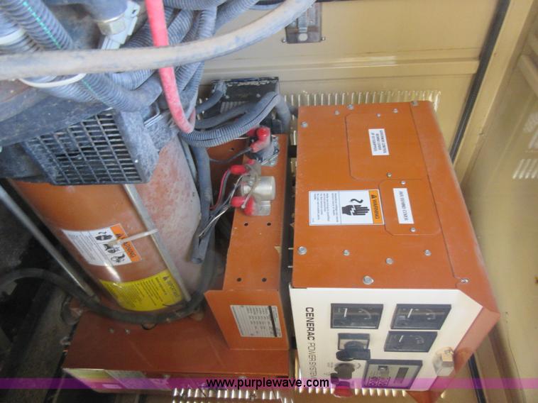 image for item K7896 (3) Generac 2000 Series generator