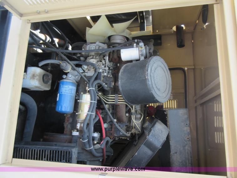 image for item K7896 (3) Generac 2000 Series generator