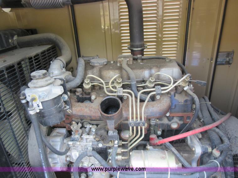 image for item K7896 (3) Generac 2000 Series generator