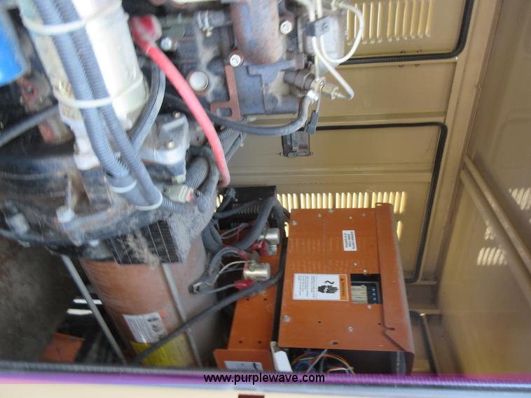 image for item K7896 (3) Generac 2000 Series generator