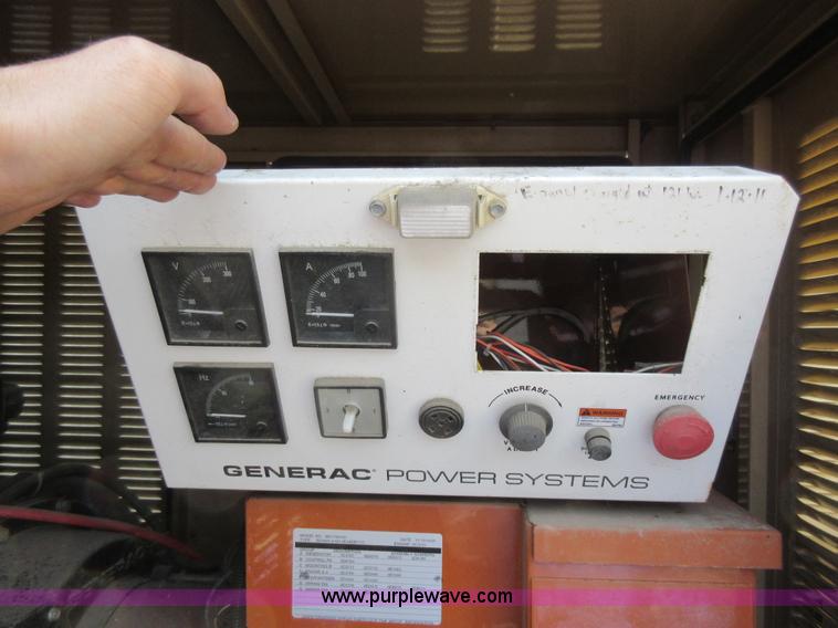 image for item K7896 (3) Generac 2000 Series generator
