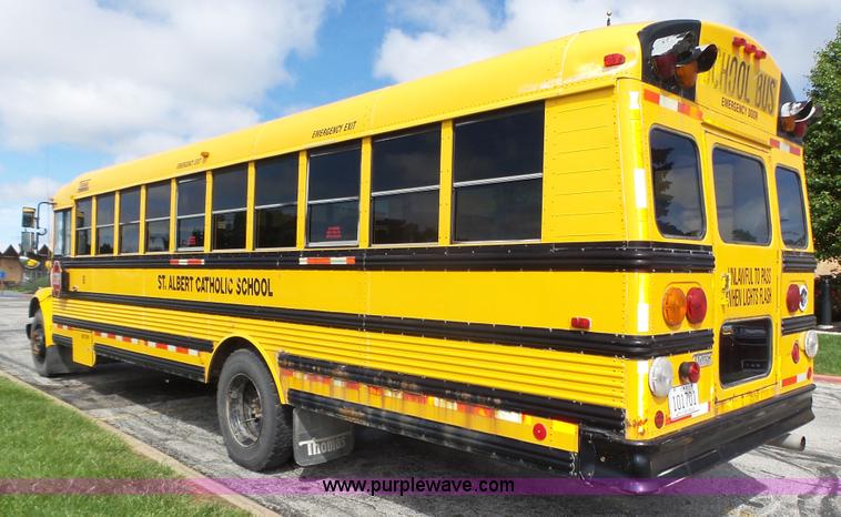 image for item K8313 1998 International 3800 school bus