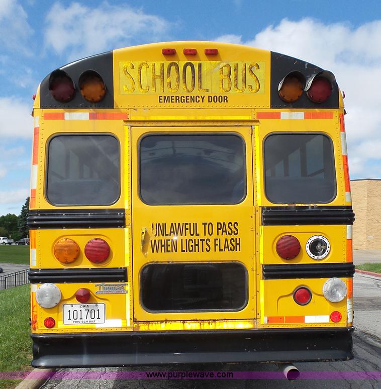 image for item K8313 1998 International 3800 school bus