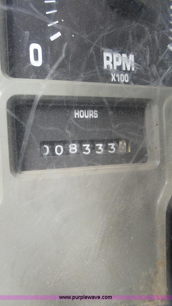 image for item K8313 1998 International 3800 school bus