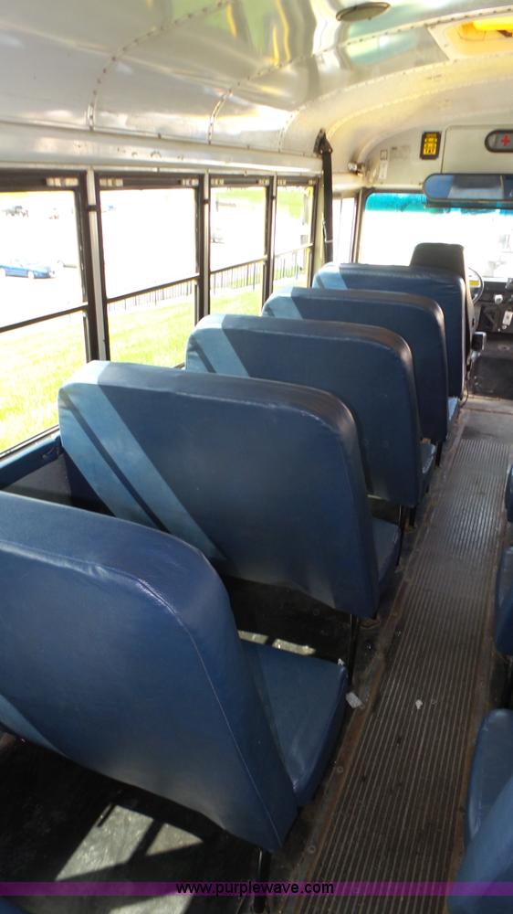 image for item K8313 1998 International 3800 school bus