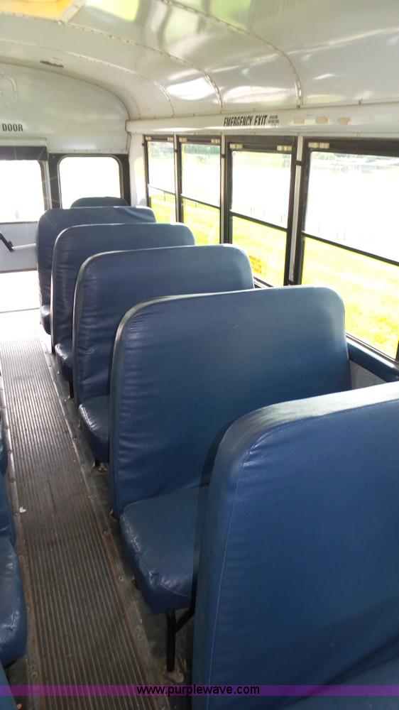 image for item K8313 1998 International 3800 school bus