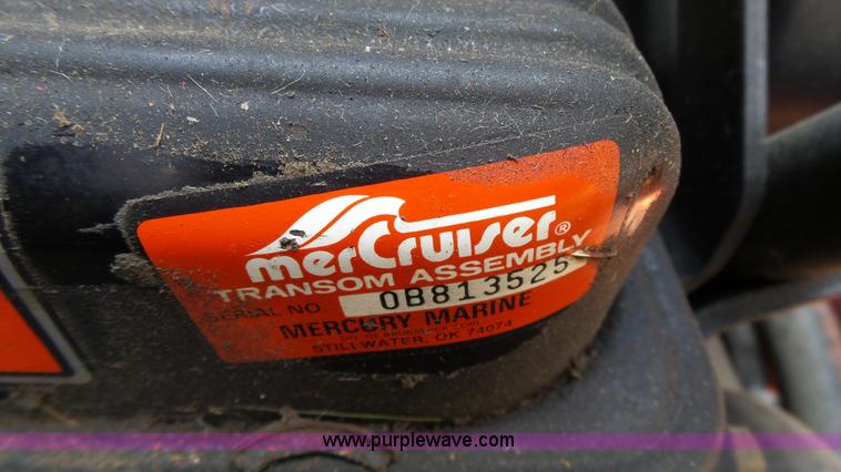 image for item K8323 1988 Glastron SSV-199 boat