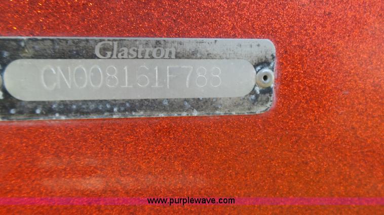 image for item K8323 1988 Glastron SSV-199 boat