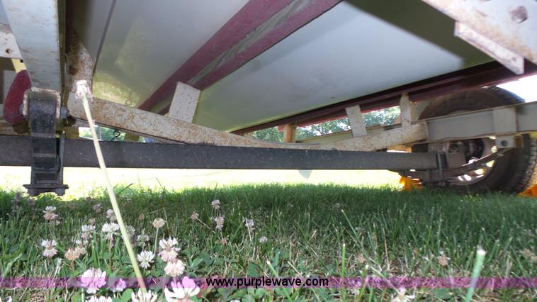 image for item K8323 1988 Glastron SSV-199 boat