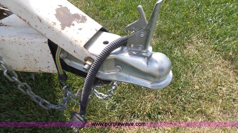 image for item K8323 1988 Glastron SSV-199 boat