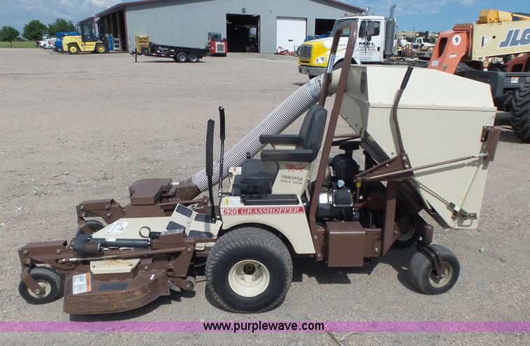 image for item K8330 Grasshopper 620T ZTR lawn mower