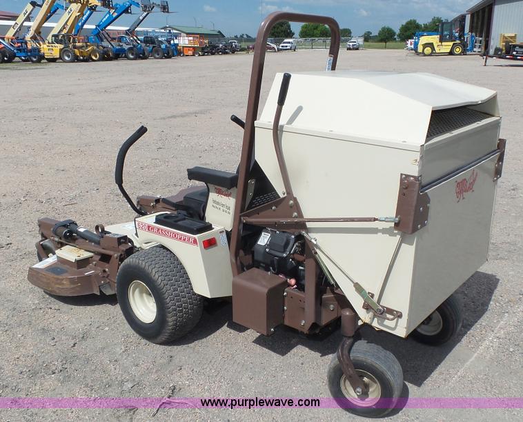 image for item K8330 Grasshopper 620T ZTR lawn mower