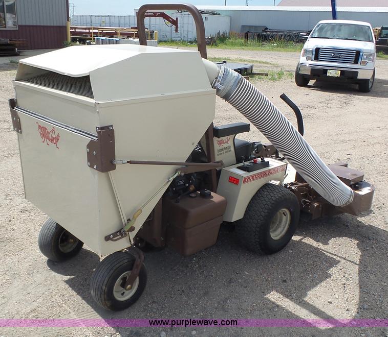 image for item K8330 Grasshopper 620T ZTR lawn mower