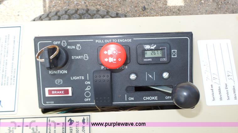 image for item K8330 Grasshopper 620T ZTR lawn mower