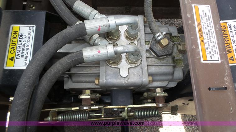 image for item K8330 Grasshopper 620T ZTR lawn mower