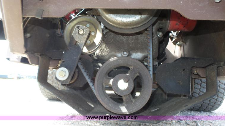 image for item K8330 Grasshopper 620T ZTR lawn mower