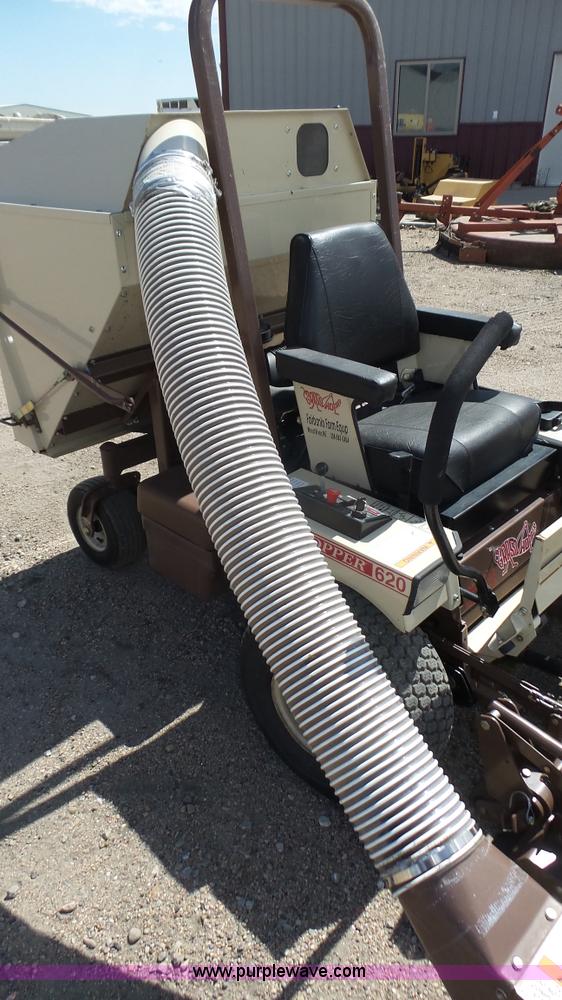 image for item K8330 Grasshopper 620T ZTR lawn mower