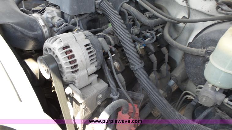 image for item K8337 2000 Chevrolet Silverado 1500 LS Z71 Ext. Cab pickup truck