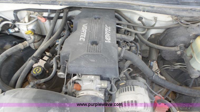 image for item K8337 2000 Chevrolet Silverado 1500 LS Z71 Ext. Cab pickup truck