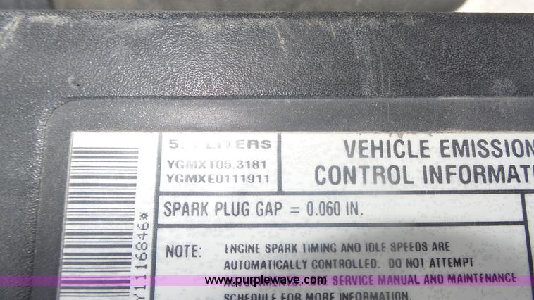 image for item K8337 2000 Chevrolet Silverado 1500 LS Z71 Ext. Cab pickup truck