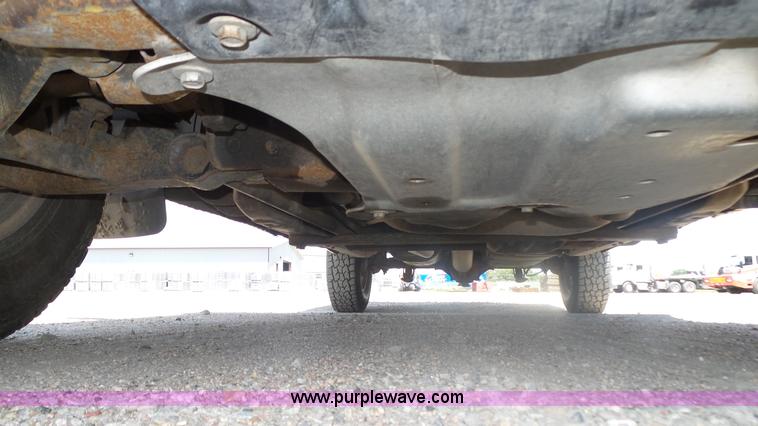 image for item K8337 2000 Chevrolet Silverado 1500 LS Z71 Ext. Cab pickup truck