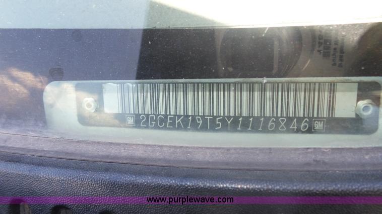 image for item K8337 2000 Chevrolet Silverado 1500 LS Z71 Ext. Cab pickup truck