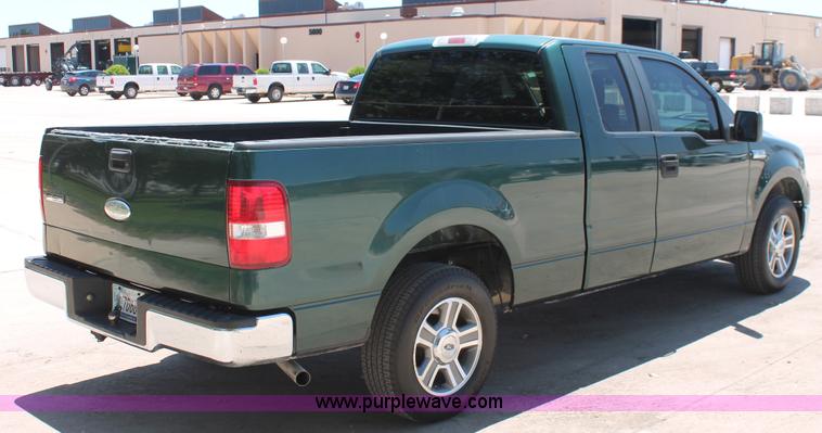 image for item K8808 2007 Ford F150 XLT SuperCab pickup truck