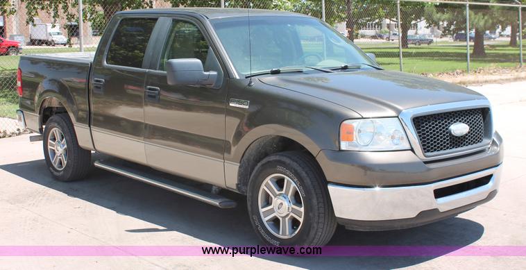 image for item K8809 2008 Ford F150 XLT SuperCrew pickup truck