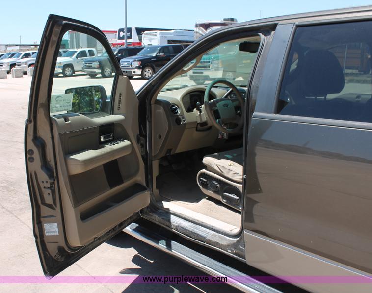 image for item K8809 2008 Ford F150 XLT SuperCrew pickup truck