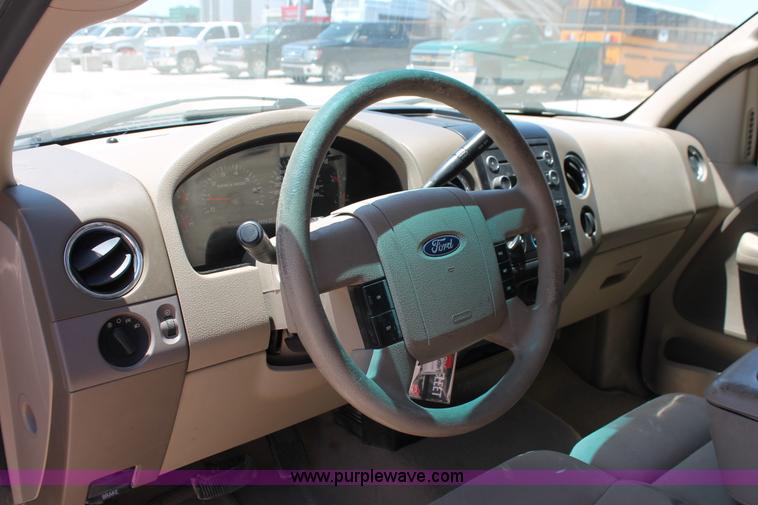 image for item K8809 2008 Ford F150 XLT SuperCrew pickup truck