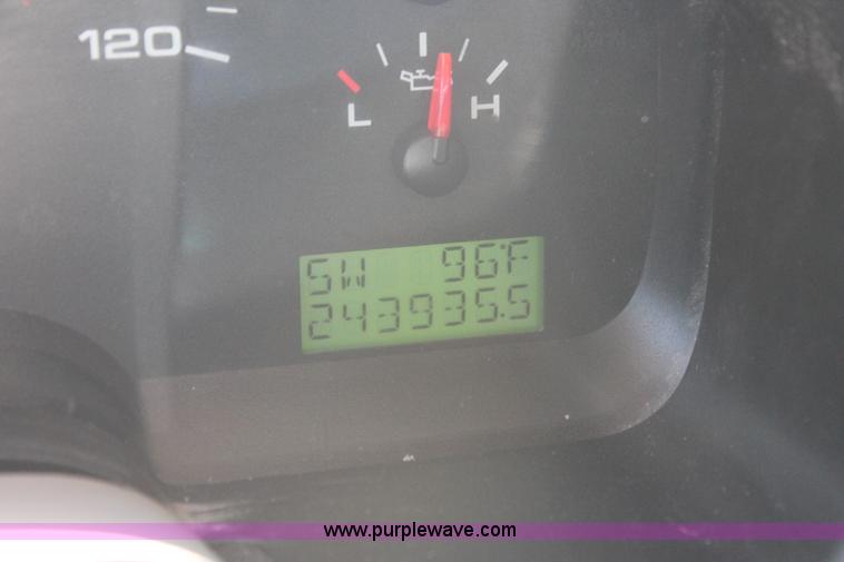 image for item K8809 2008 Ford F150 XLT SuperCrew pickup truck