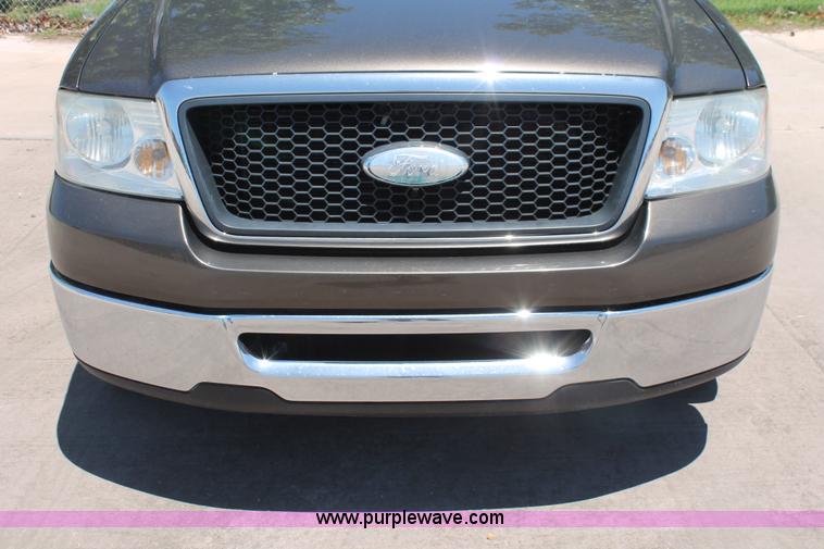 image for item K8809 2008 Ford F150 XLT SuperCrew pickup truck