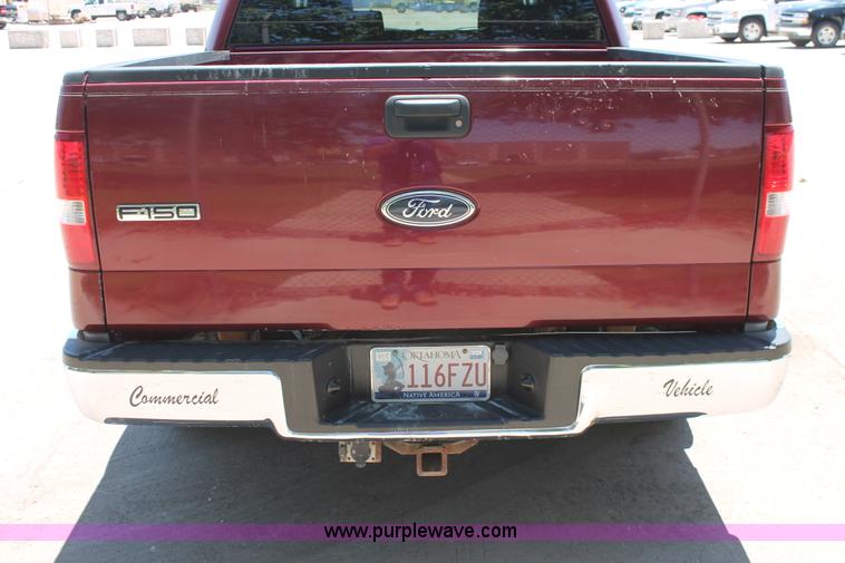 image for item K8824 2005 Ford F150 XLT SuperCrew pickup truck