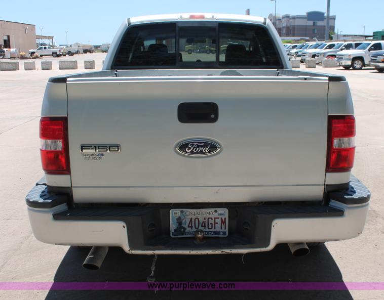 image for item K8825 2005 Ford F150 STX SuperCab pickup truck
