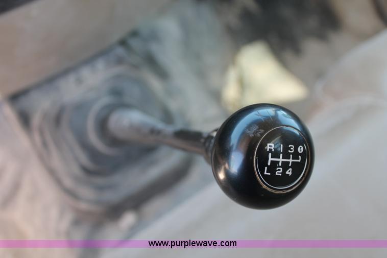 image for item K8830 2008 Ford F450 Super Duty XL flatbed truck