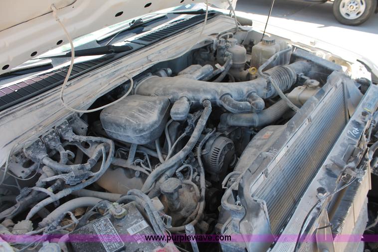 image for item K8830 2008 Ford F450 Super Duty XL flatbed truck