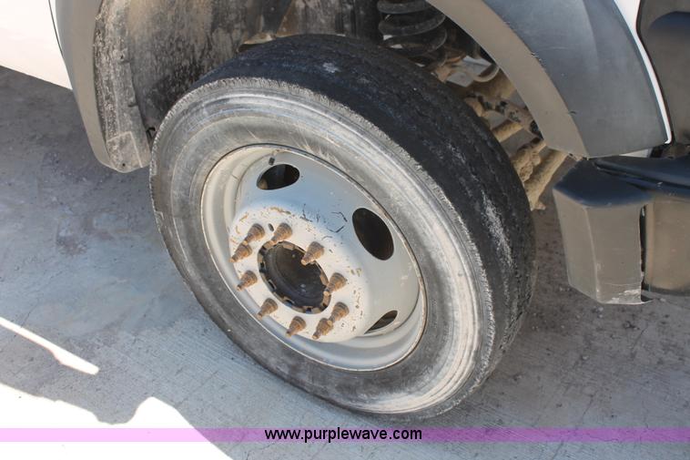 image for item K8830 2008 Ford F450 Super Duty XL flatbed truck