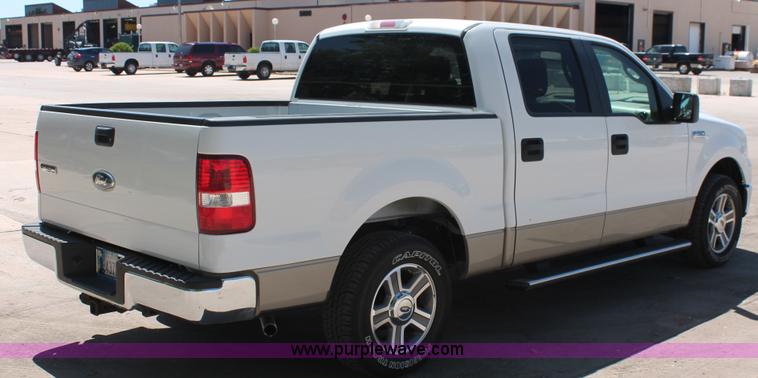image for item K8832 2008 Ford F150 XLT SuperCrew pickup truck