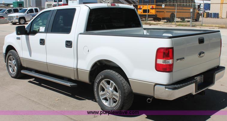 image for item K8832 2008 Ford F150 XLT SuperCrew pickup truck