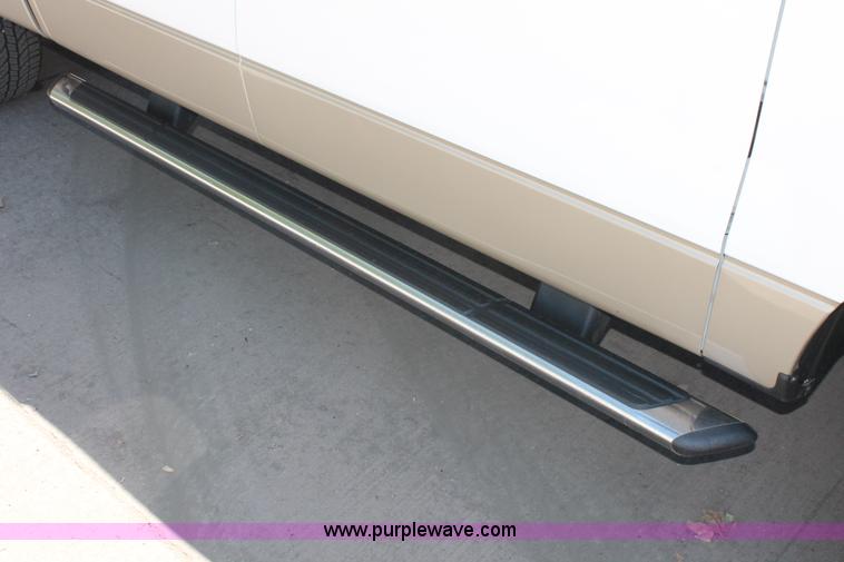 image for item K8832 2008 Ford F150 XLT SuperCrew pickup truck