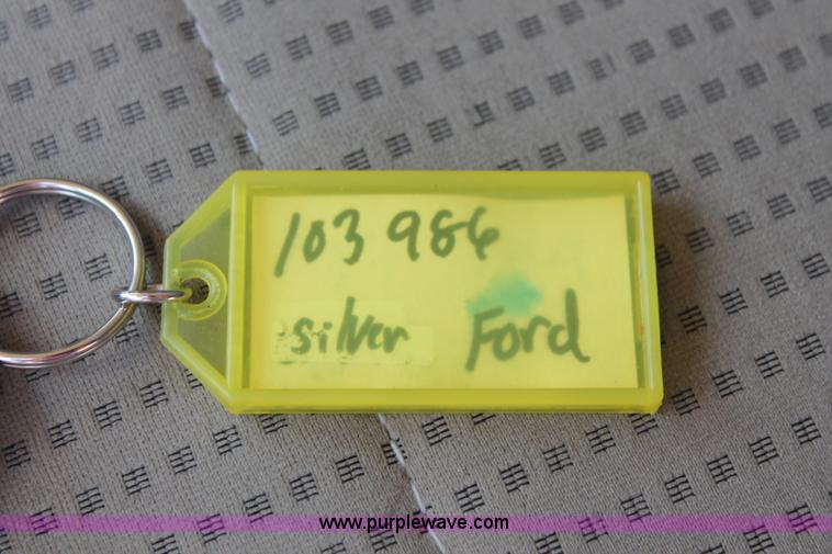 image for item K8832 2008 Ford F150 XLT SuperCrew pickup truck