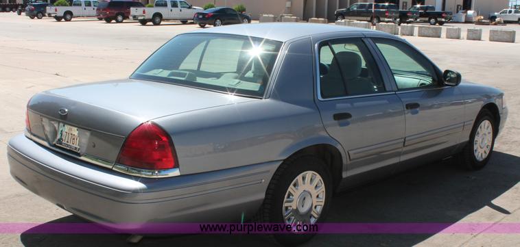 image for item K8834 2006 Ford Crown Victoria