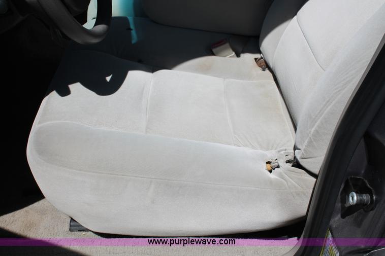 image for item K8834 2006 Ford Crown Victoria