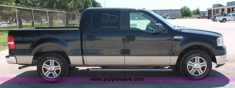 image for item K8835 2007 Ford F150 XLT SuperCrew pickup truck