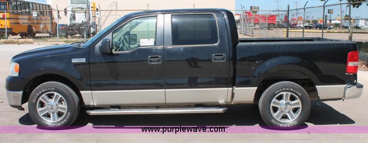 image for item K8835 2007 Ford F150 XLT SuperCrew pickup truck